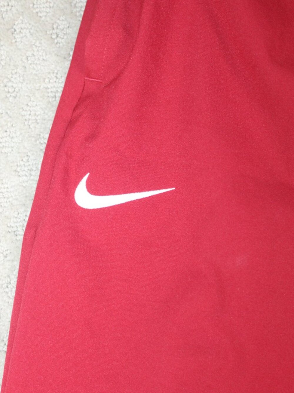 Nike Dri-Fit Size M Red Razorback Patch Track Pants - Picture 8 of 9